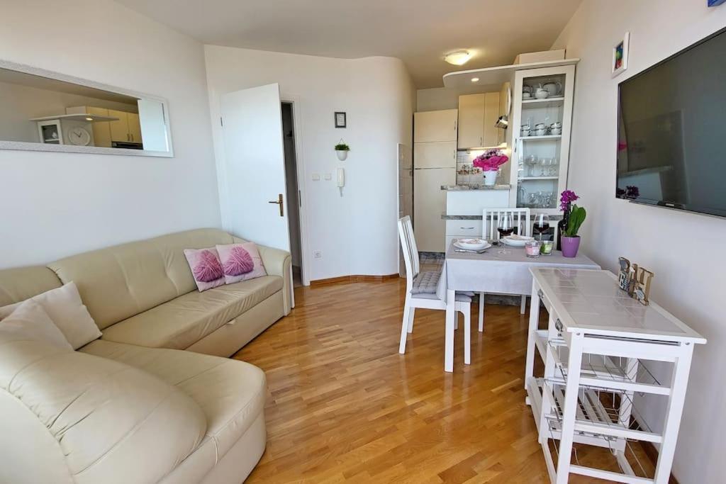 Apartment Summer Vibes Split Buitenkant foto